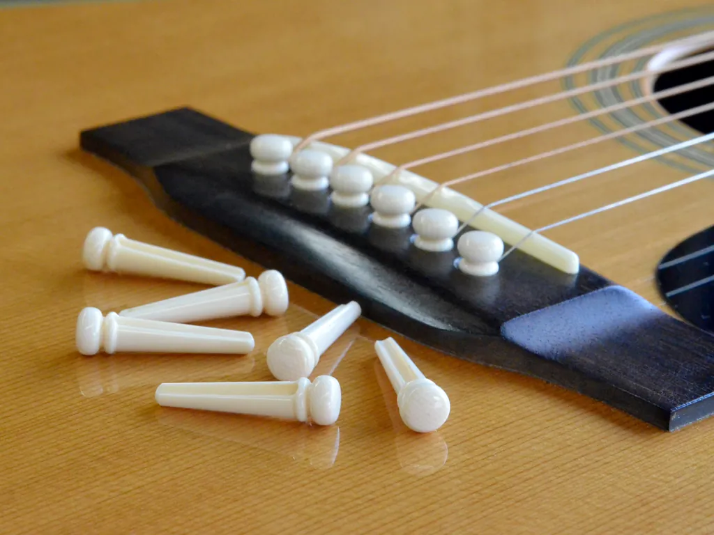 ギターパーツ ブリッジピン